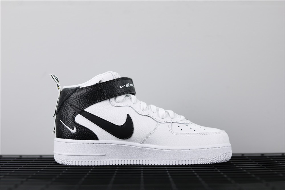 Nike af1 mid 07 lv8 utility store
