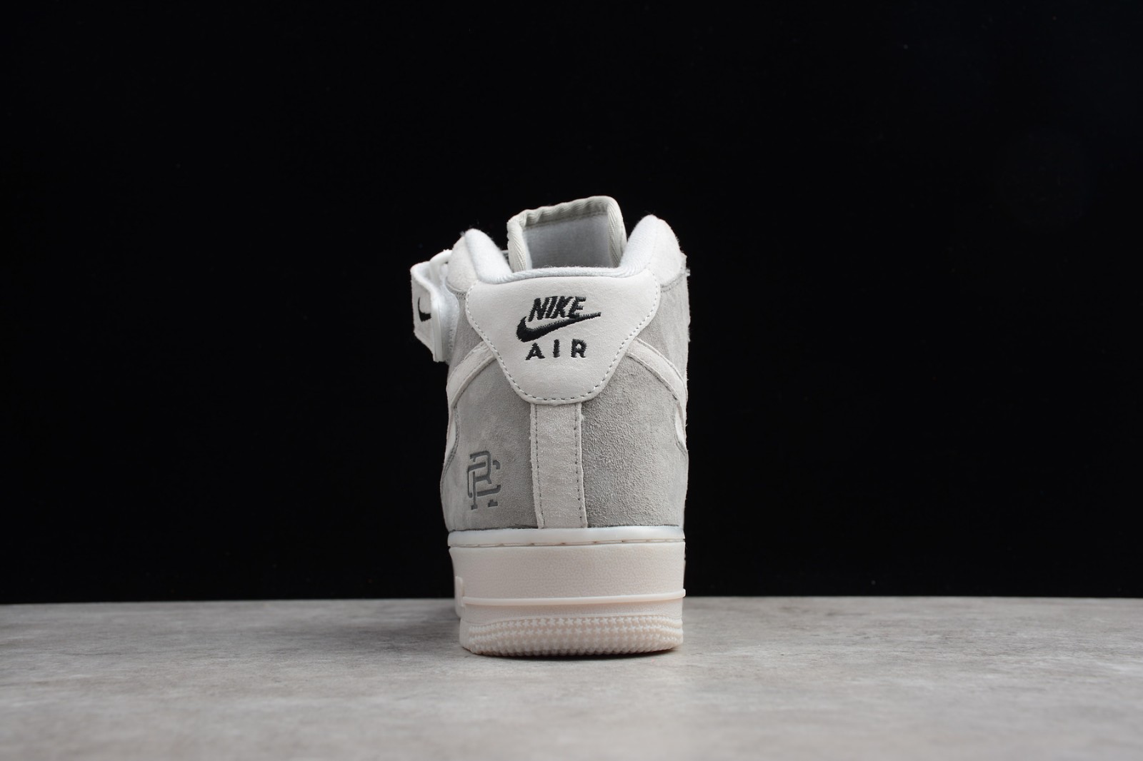 af1 x reigning champ