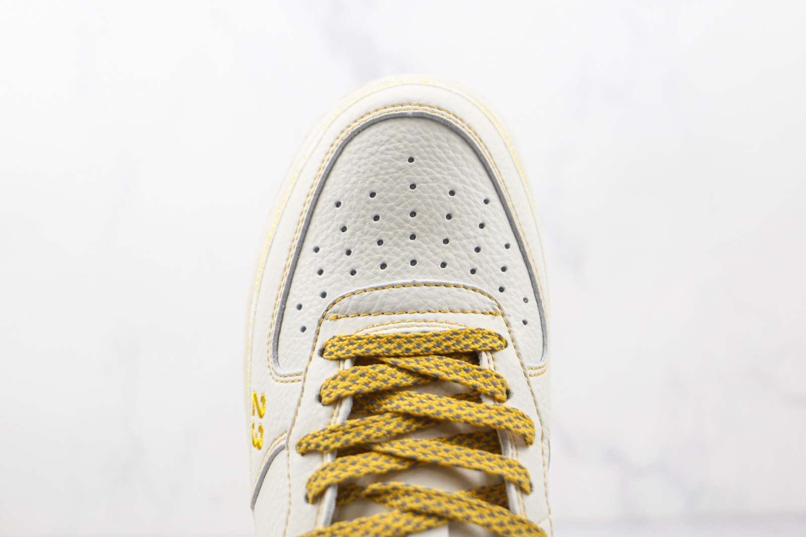 Air force 1 vandalized yellow online