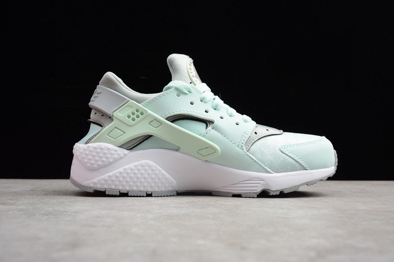 airbrushed nike air force one braking system Nike Air Huarache