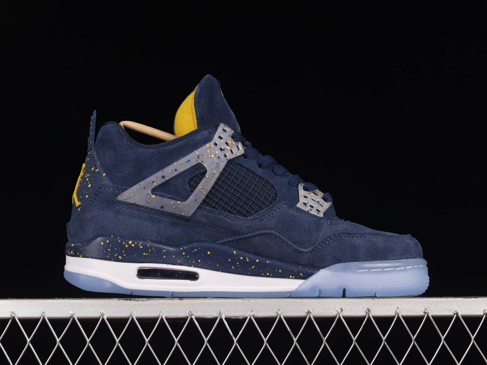 CdsprovidenciaShops 1036660 Air Jordan 4 Retro Michigan PE