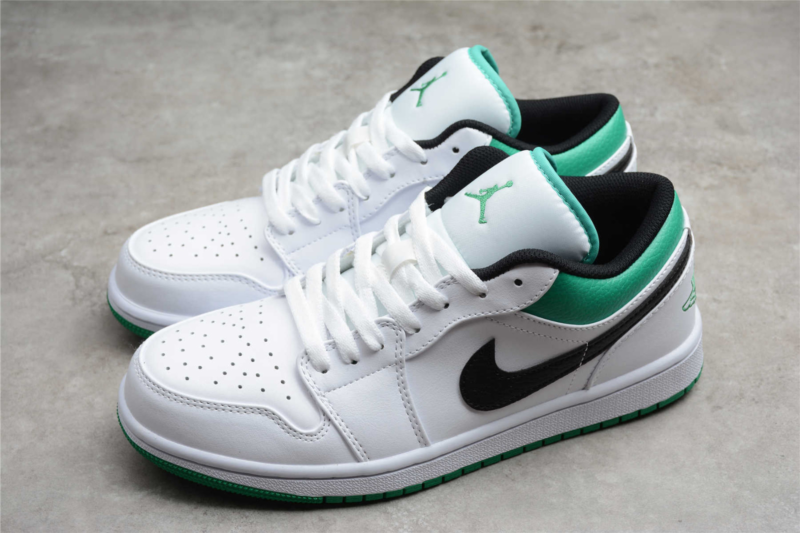 Air Jordan 1 Low White Lucky Green Black Shoes 553558-129 - Sepkicks