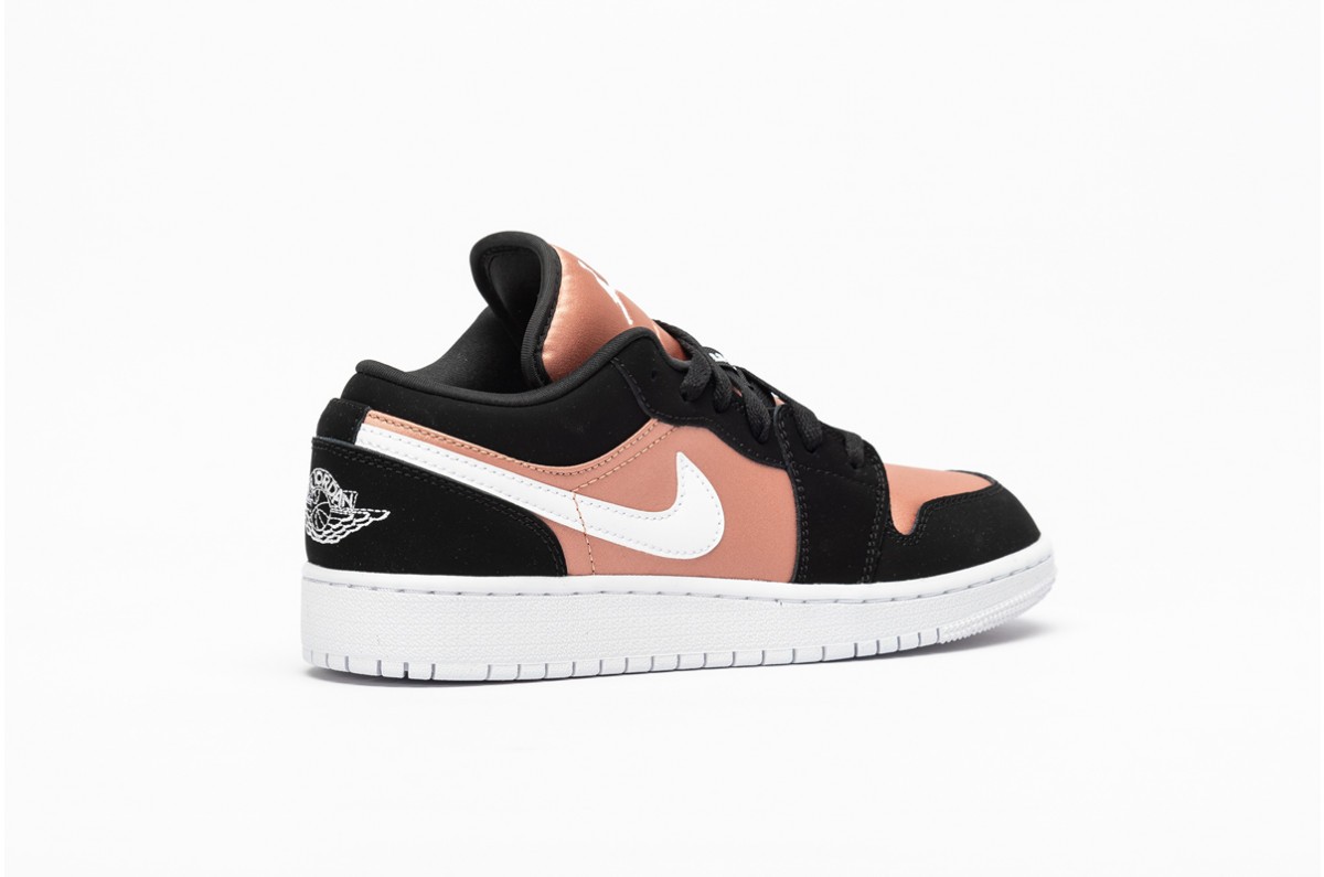 Rose gold nike jordans clearance