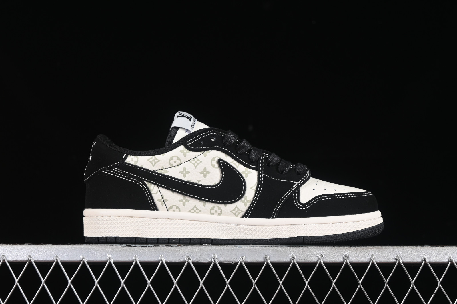 Travis Scott x Fragment Design x Air Jordan 1 Low OG SP LV Travis Scott x Fragment Design x Air Jordan 1 Low OG SP LV