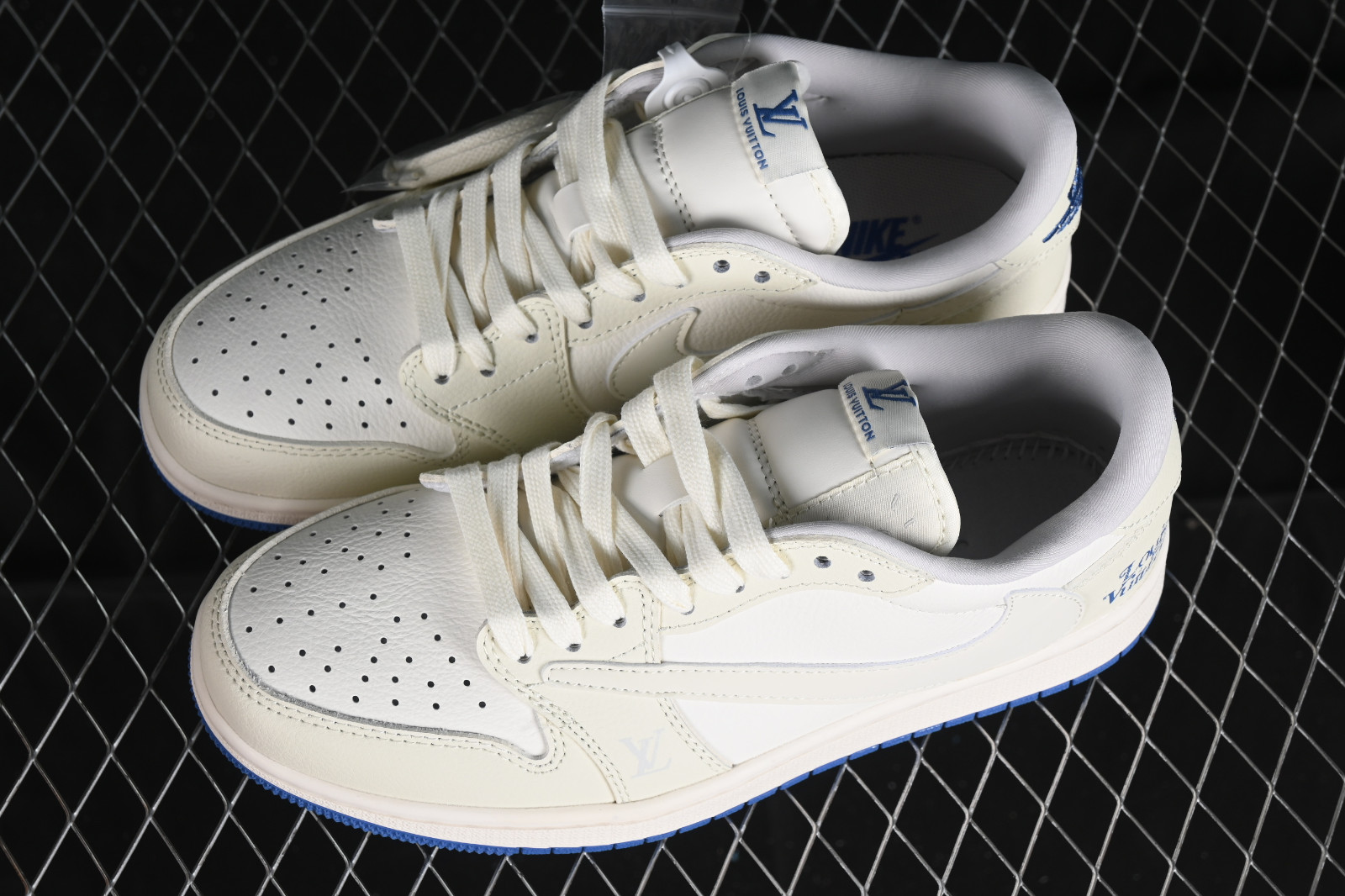 Jordan 1 fragment off white store