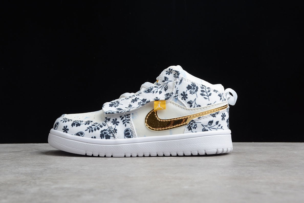 Nike Air Jordan just 1 Mid ALT White Dark Blue Gold AR6351 - RvceShops -  Air Jordan just XI Autographed PE - 128