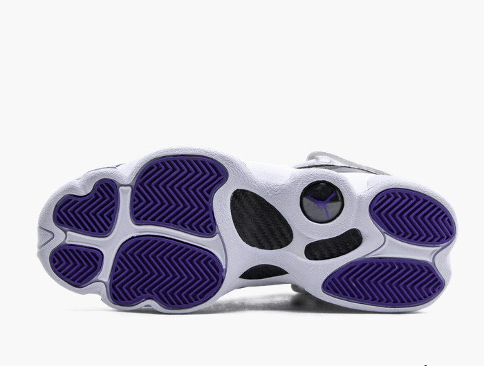 purple and black 6 rings