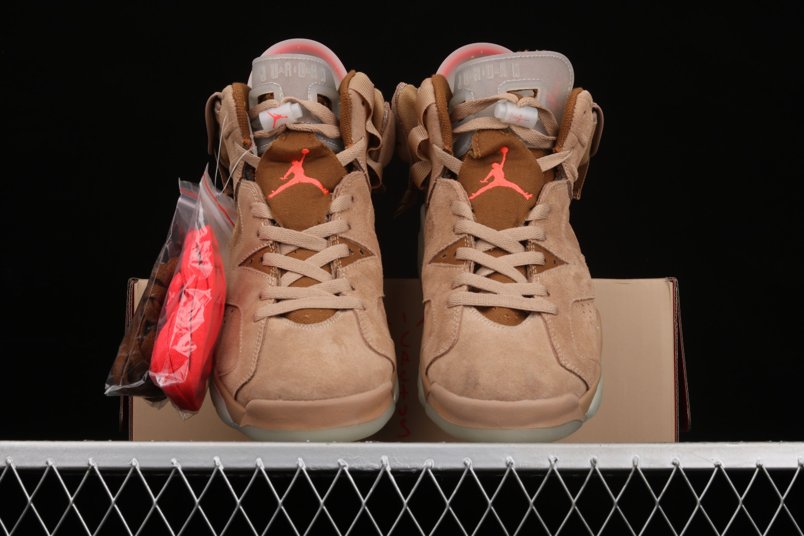 Travis Scott Air Jordan 6 British Khaki 