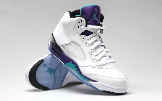 Grape 5's white Clearance