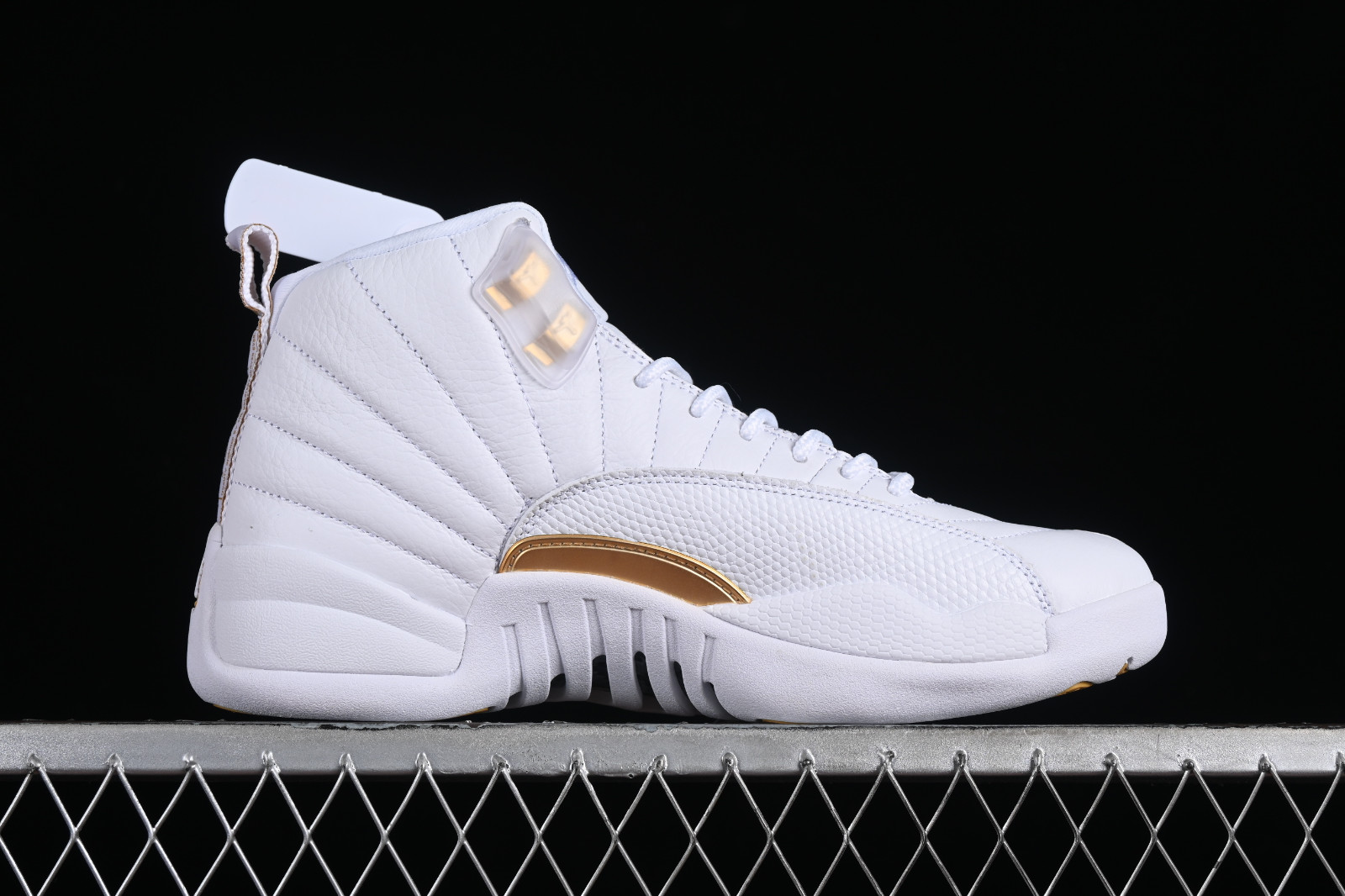 White and gold jordan windbreaker sale