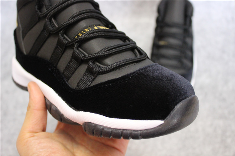 Nike Air Jordan 11 XI Retro Heiress Velvet Black Unisex Shoes - Чоловіча зимова куртка - RvceShops