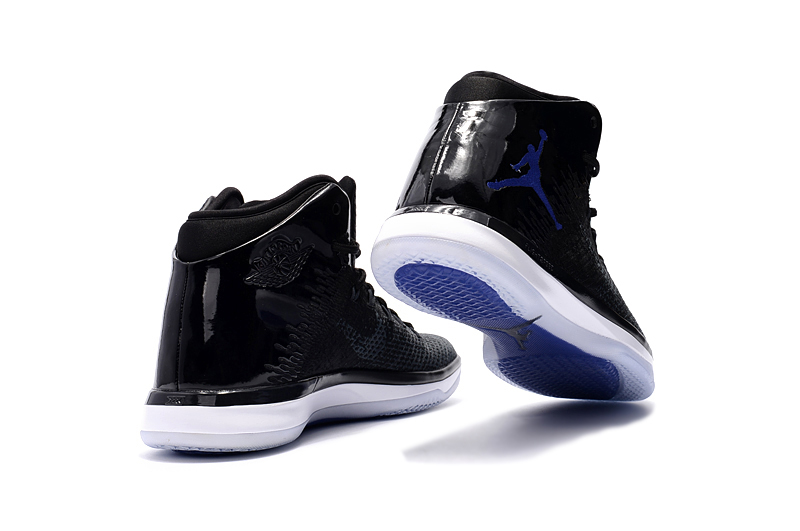 Men Basketball Shoes 845037 