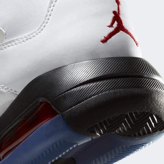 jordan maxin 200 white metallic silver