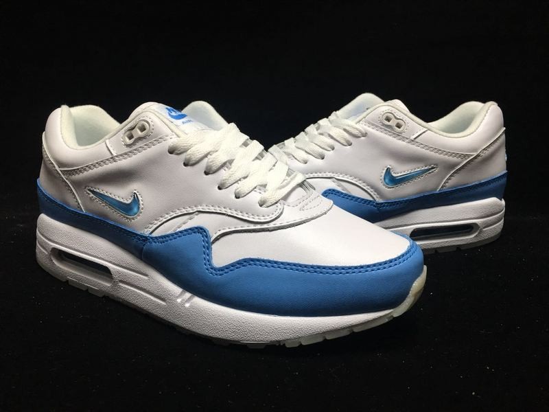 Jewel White Blue Casual Sneakers 918354 