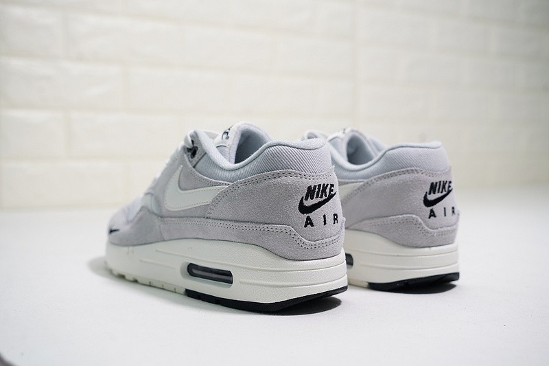 Air max 1 sales mini swoosh pure platinum