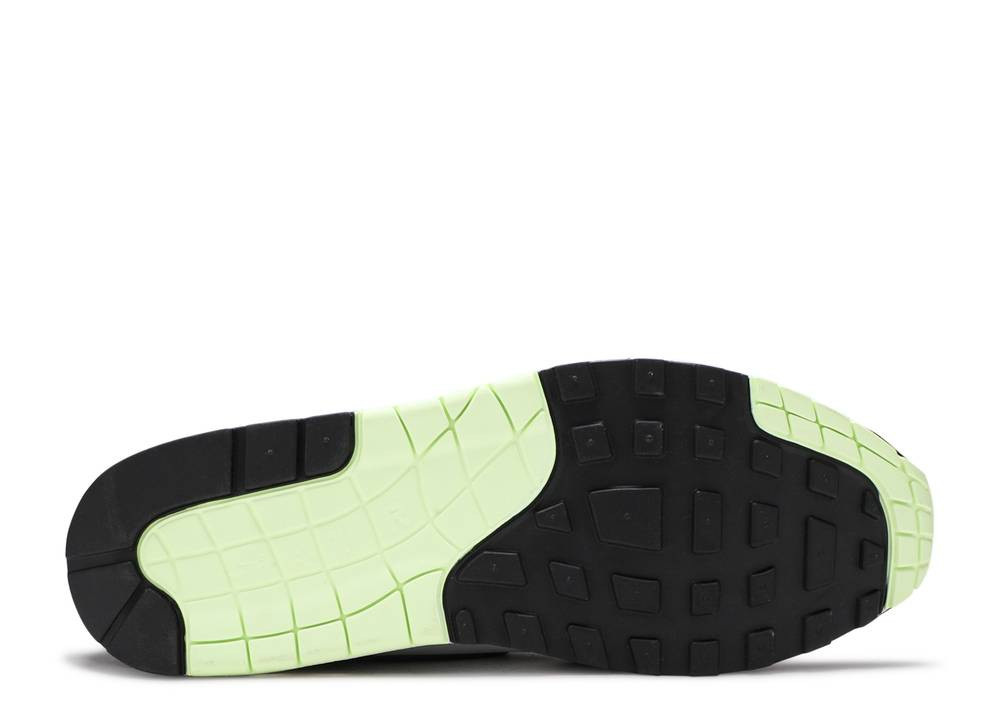 wmns nike shox rivalry shoes 