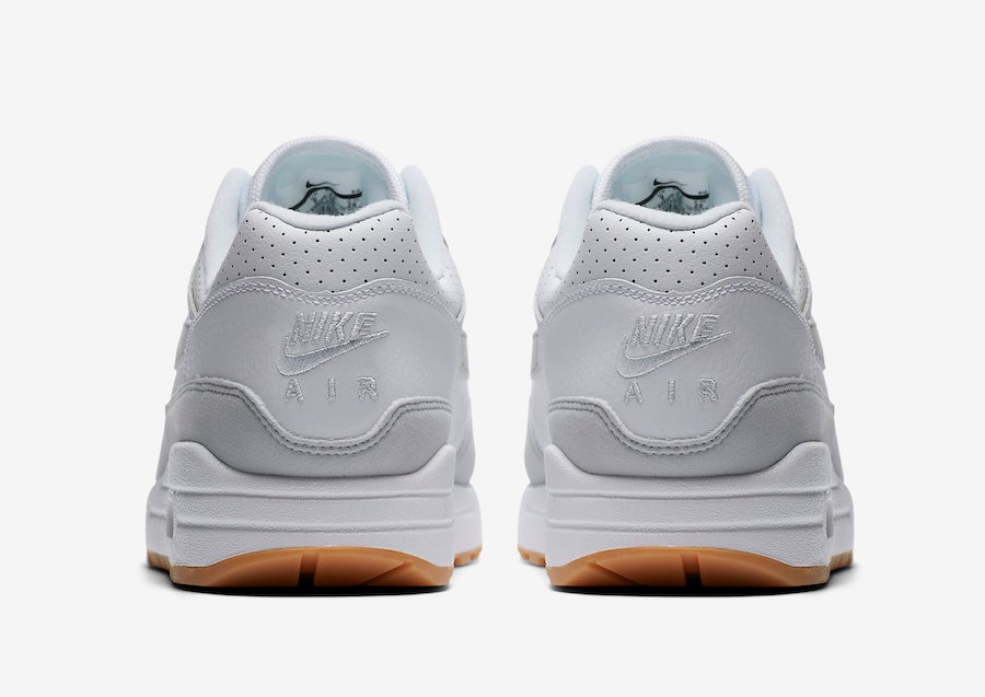 Am1 white gum store