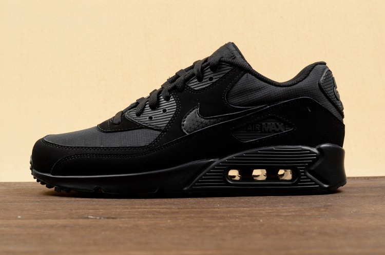 Nike air max essential zwart hot sale