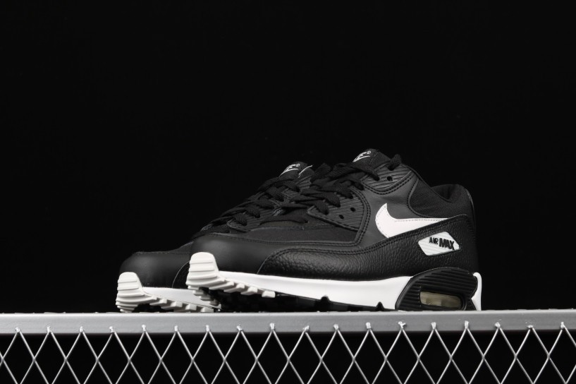 Nike huarache sales extreme junior black