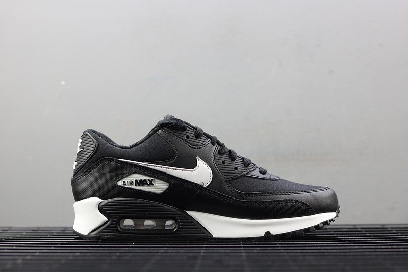 047 CdsprovidenciaShops Air Max 90 Ultra 2.0 Essenti JORDAN