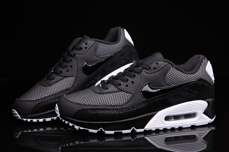 GaleriahitShops Nike Air Max fuer 90 Essential Black White Classic Varsity 443817 Air Max fuer 90 Ultra 2.0 Essenti 005 A Pink Nike Dunk High Joins the Hoops Collection