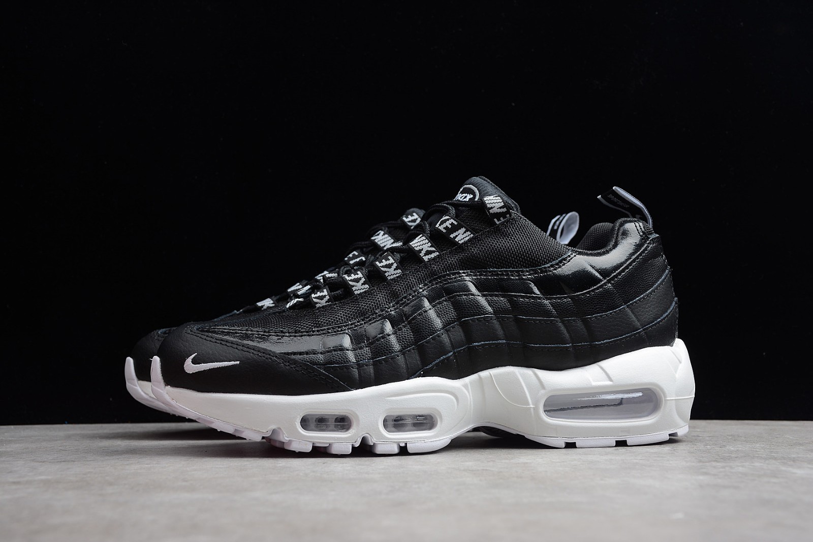 Nike air max 95 overbranded Clearance