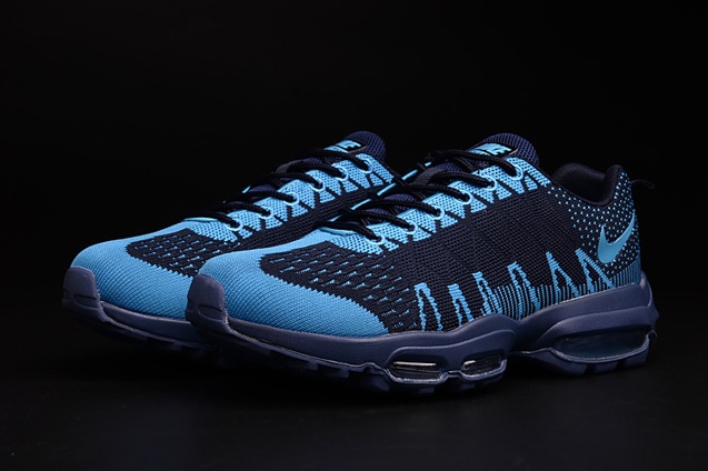 447 - PARIS SAINT-GERMAIN × NIKE AIR 