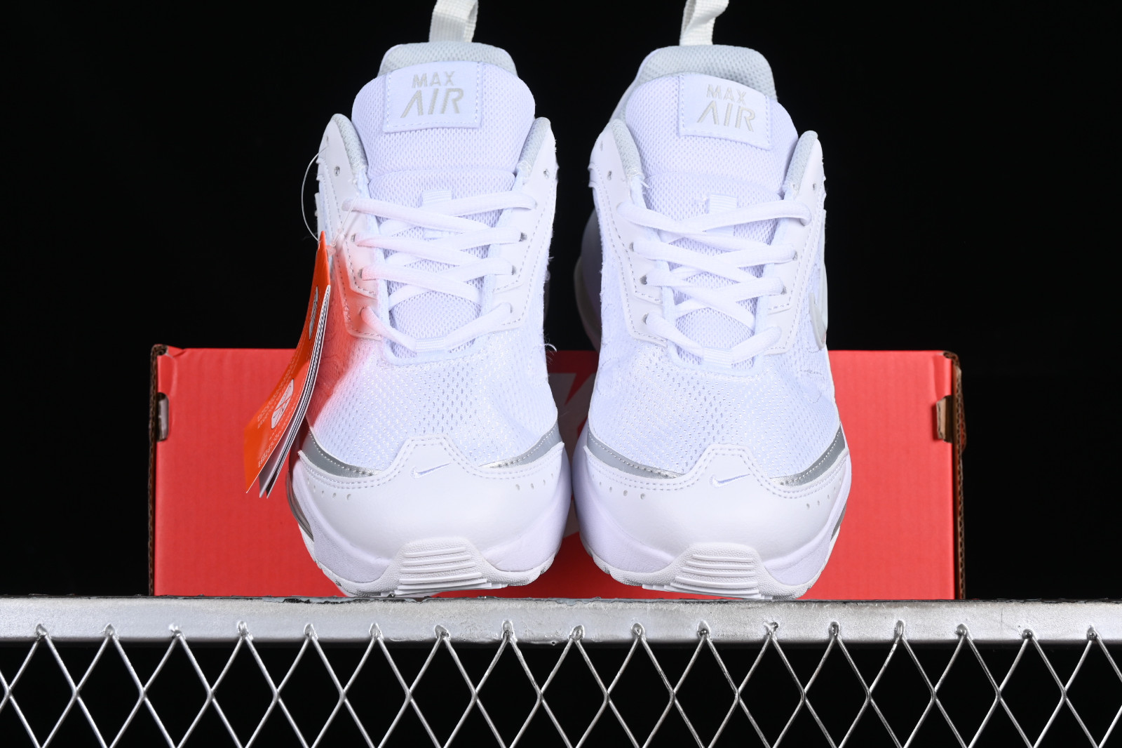 Nike air max deals 270 react junior red