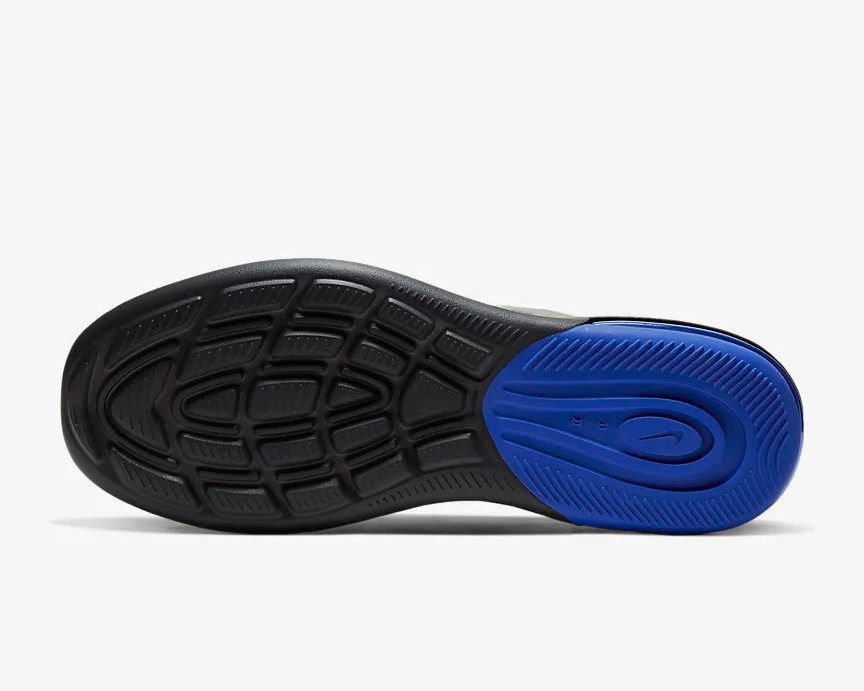 Nike air max hotsell axis junior blue