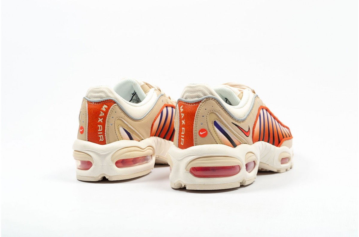 Nike tailwind 4 desert ore 2025