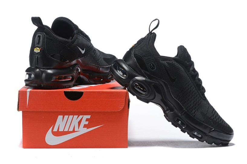 nike air st - StclaircomoShops - 002 - Nike Air Max 270 TN Plus Total Black