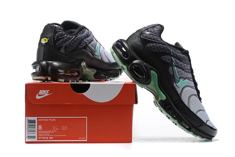Nike cross Air Max Plus Black Grey Jade Trainers Running Shoes CV1636 -  RvceShops - nike tiempo ii jersey pink basketball player black - 041
