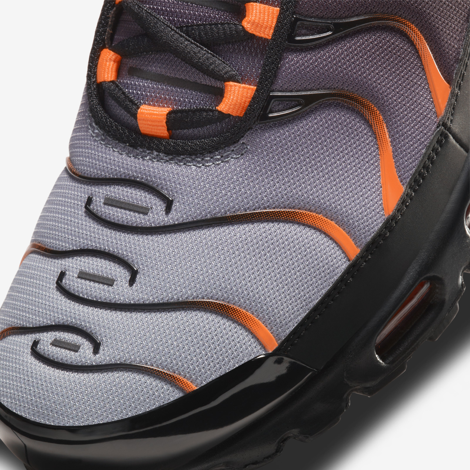 StclaircomoShops - Nike Air Max Plus Black Orange Grey Basketball Shoes  DD7111 - Comme des Garçons x Nike Air Sunder Max Pack - 002