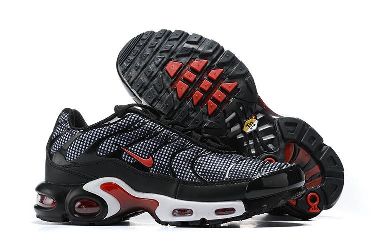 004 nike football boots on jumia shoes store StclaircomoShops