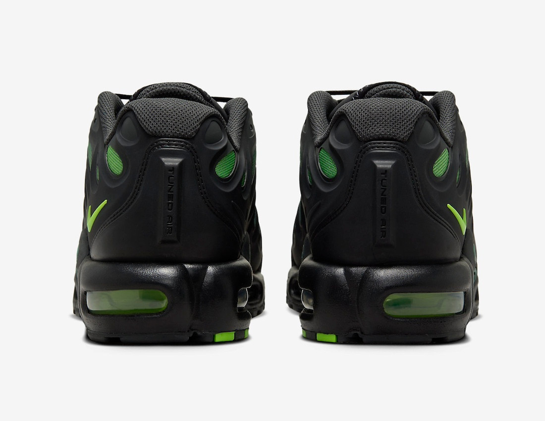 Air max plus black electric green discount