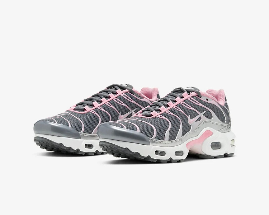 nike air max plus grey and pink