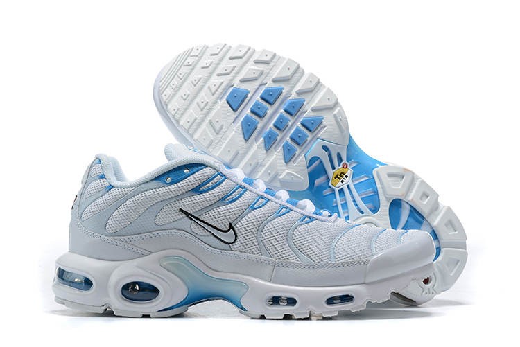 Nike tn sky blue new arrivals
