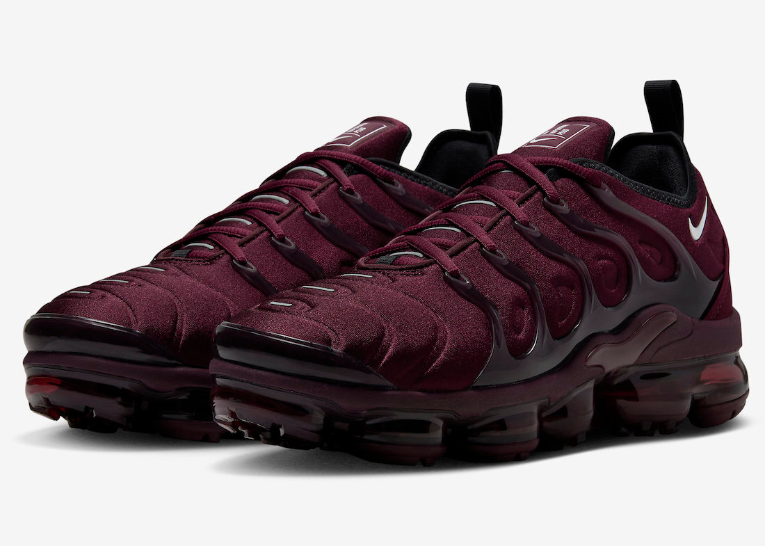 Vapormax nike maroon clearance