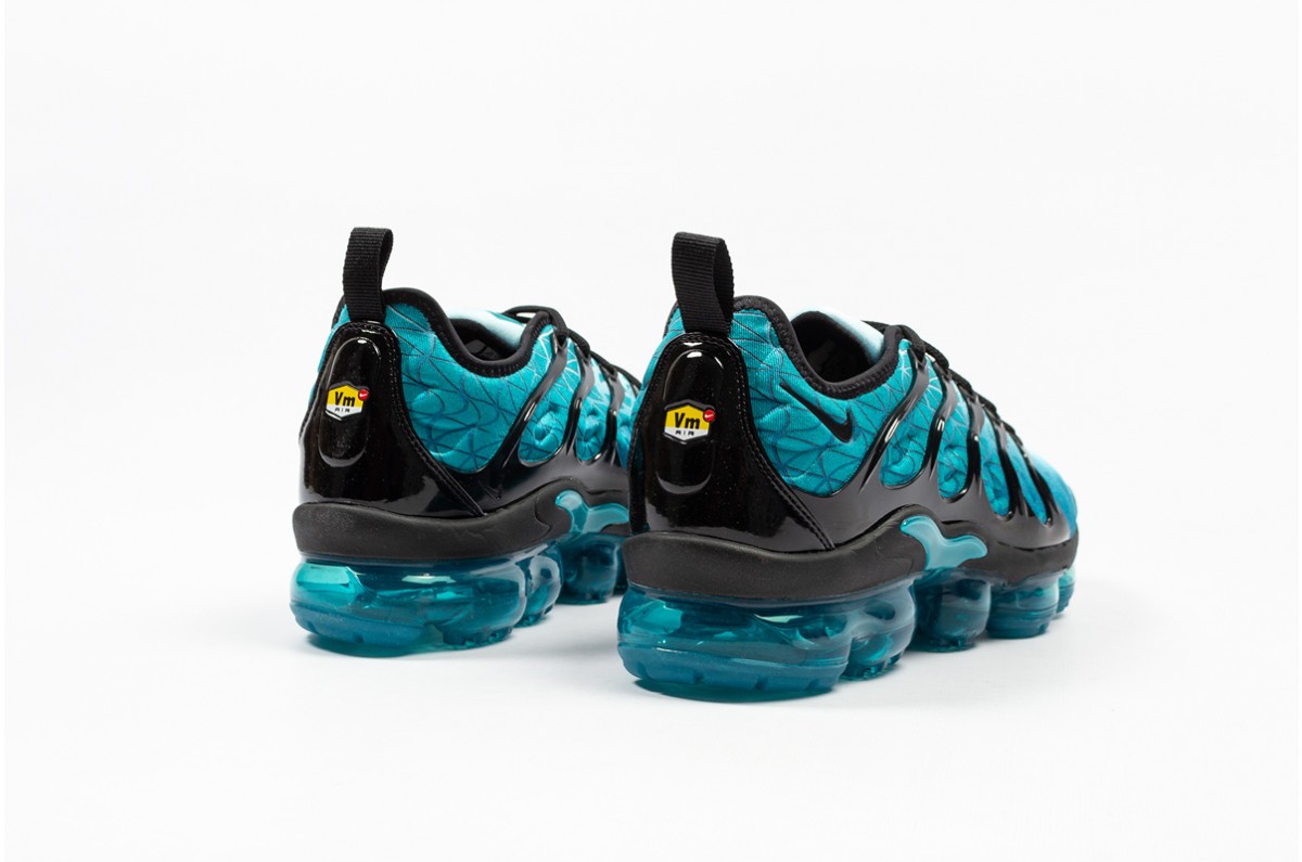 nike air vapormax plus teal black