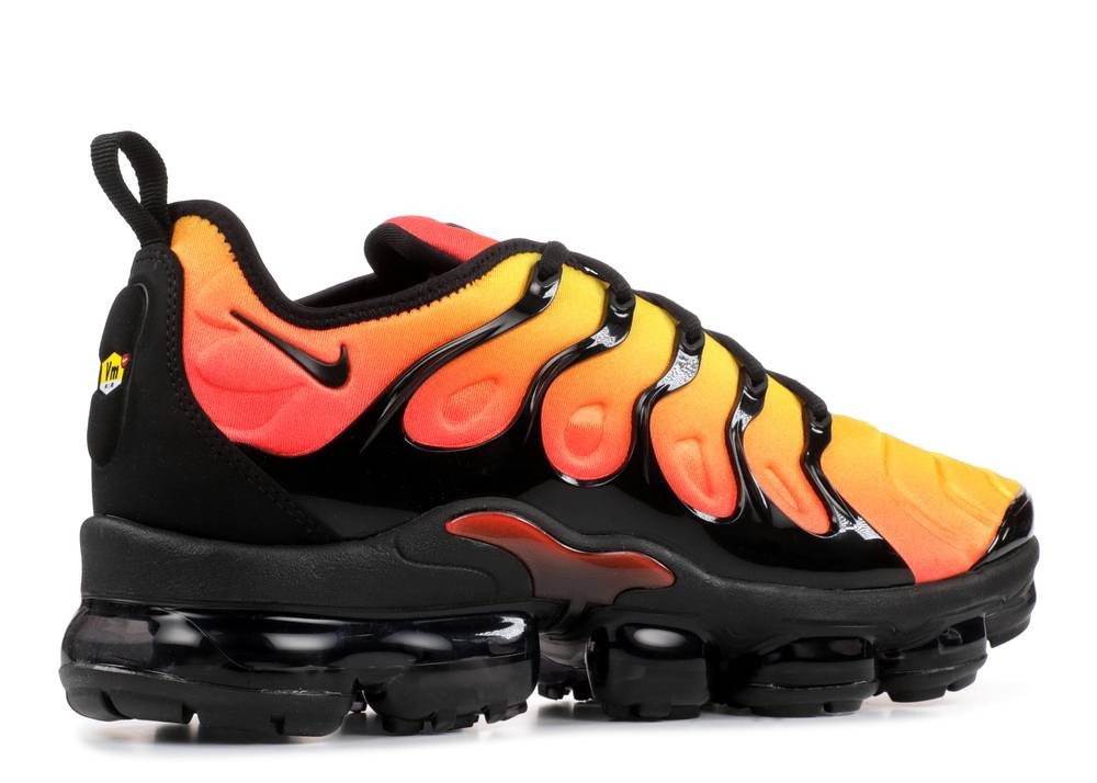 Nike vapormax shop plus sunset footlocker