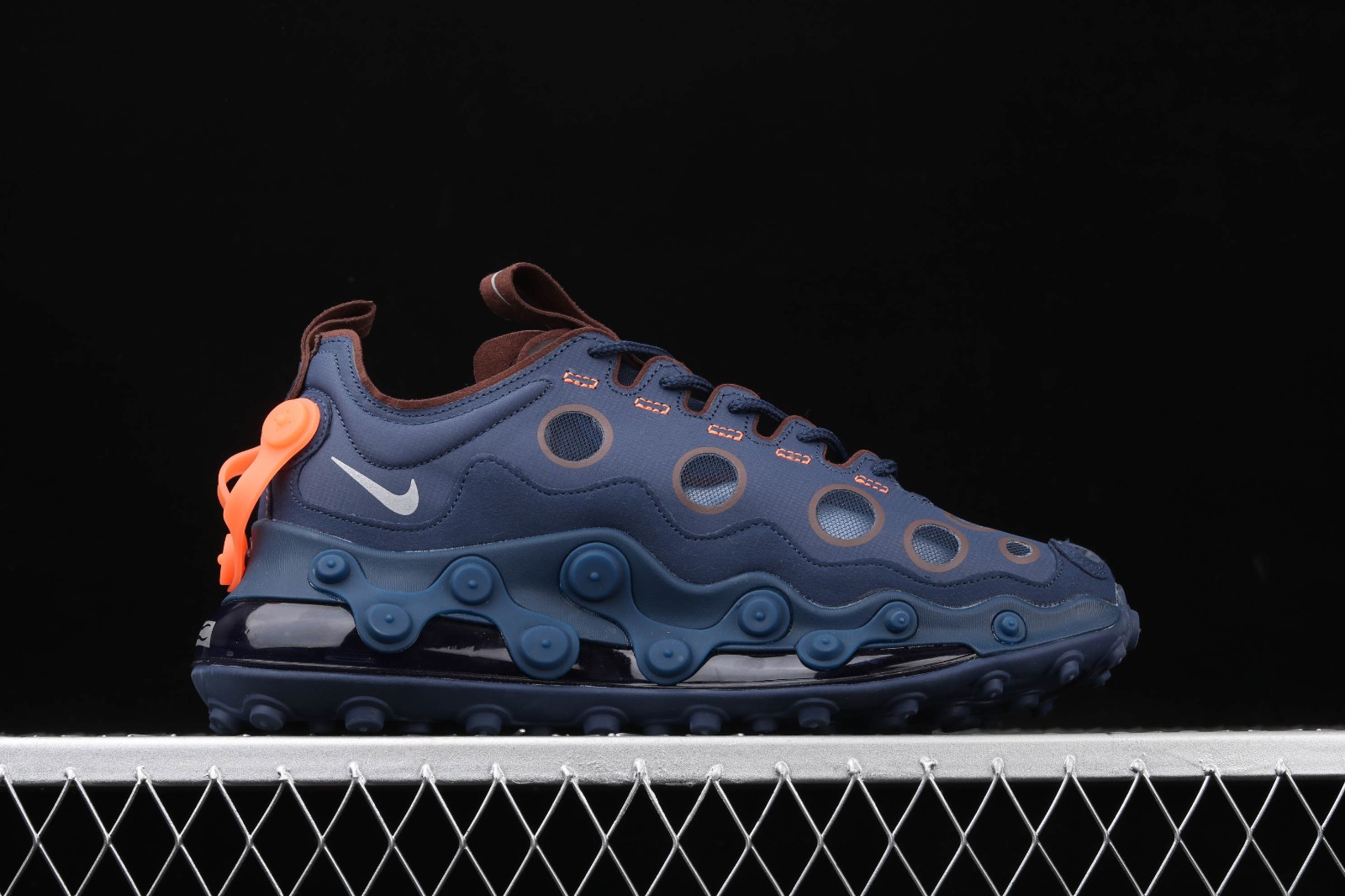 Nike air max 720 navy orange clearance