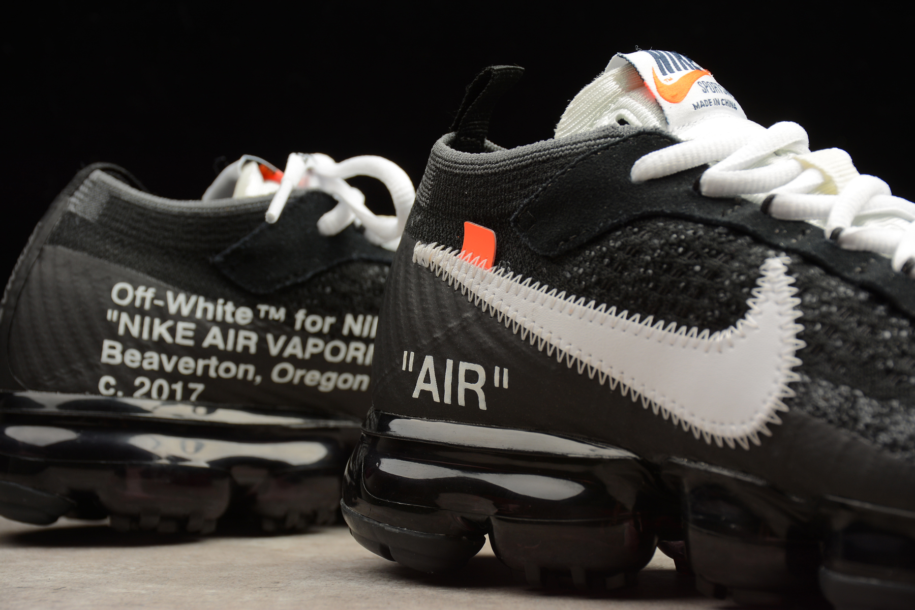 Nike vapormax sandals off white sales
