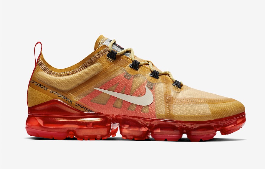 Nike vapormax gold red best sale