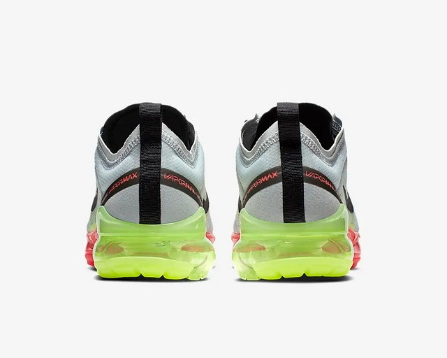 Neon green vapormax 2019 store