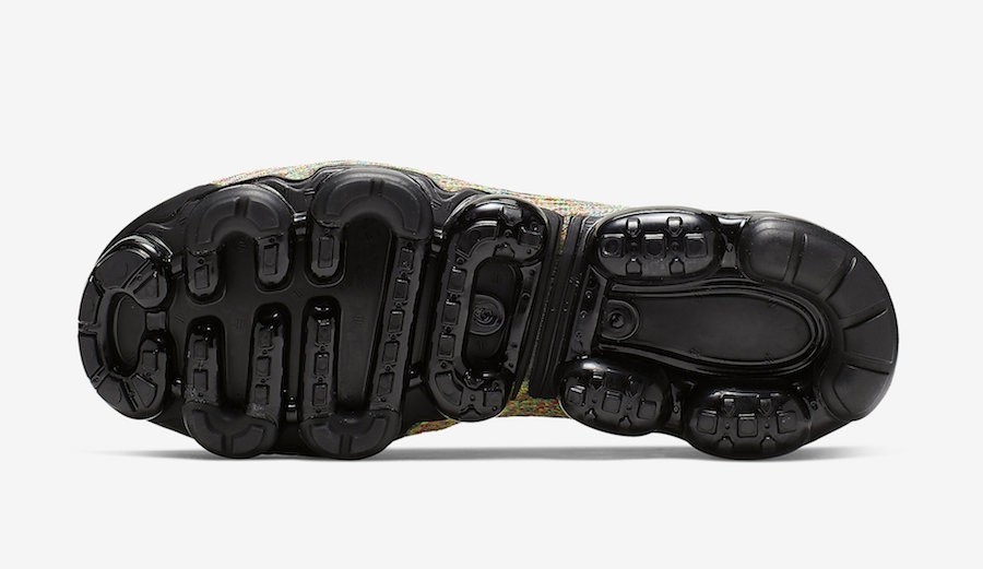 Air vapormax plus black cheap volt sole