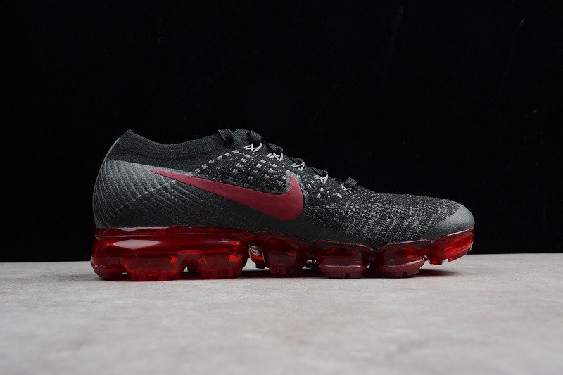 849558 nike store