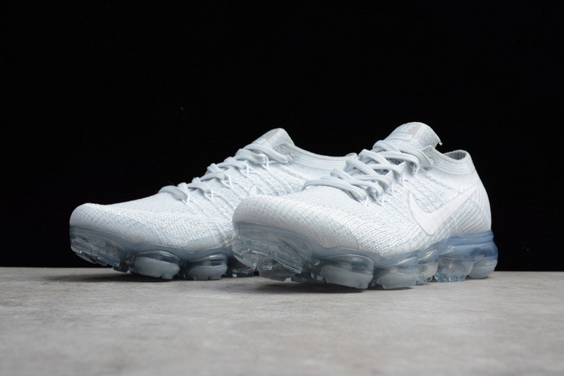Air vapormax flyknit hot sale 2 white