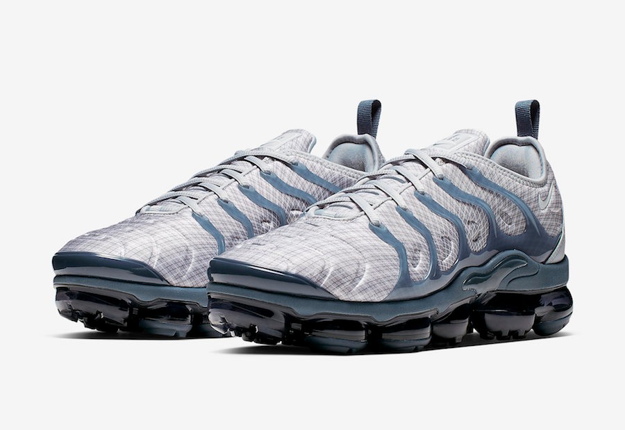 Air vapormax discount plus wolf grey