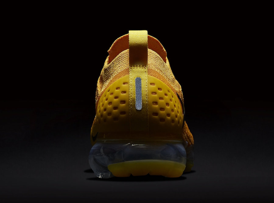 Nike WMNS Air VaporMax Moc 2 