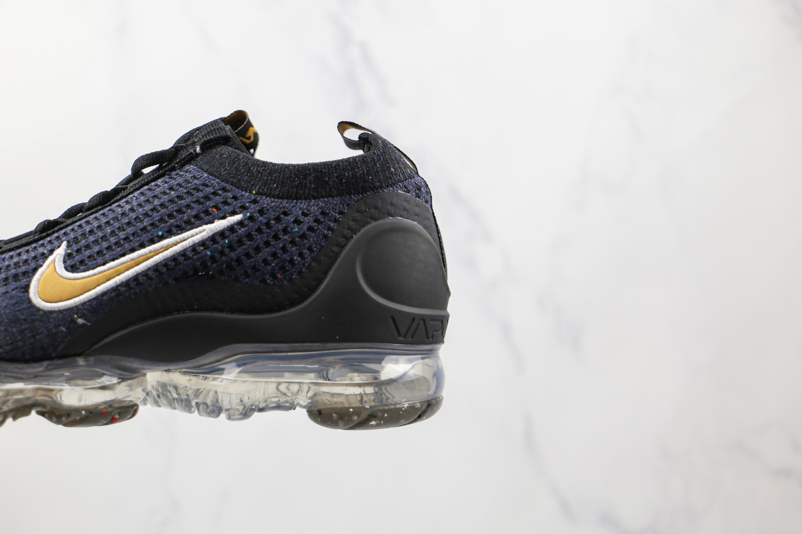 Nike Air amazon Vapormax Flyknit 2021 Blue Black Metallic Gold